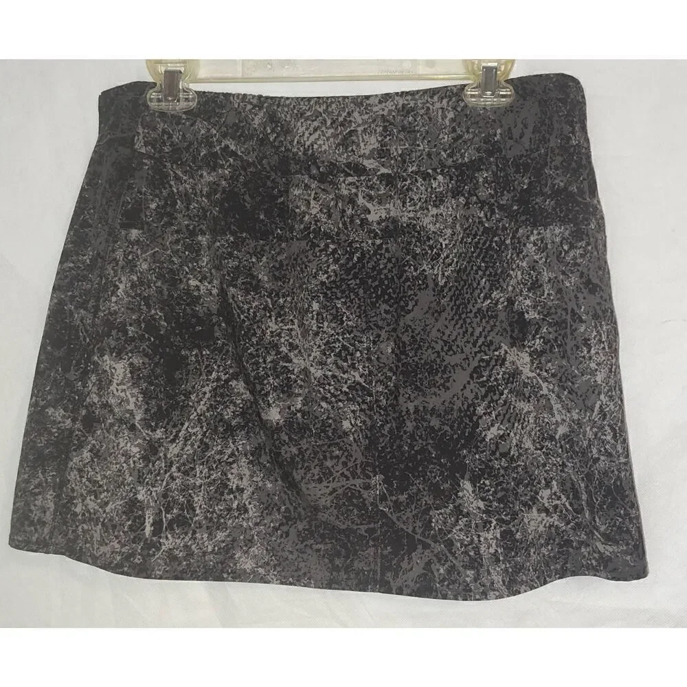 Columbia Skirt Womens Large Black Grey Print Bound Around Mini Wrap Zip Pocket A